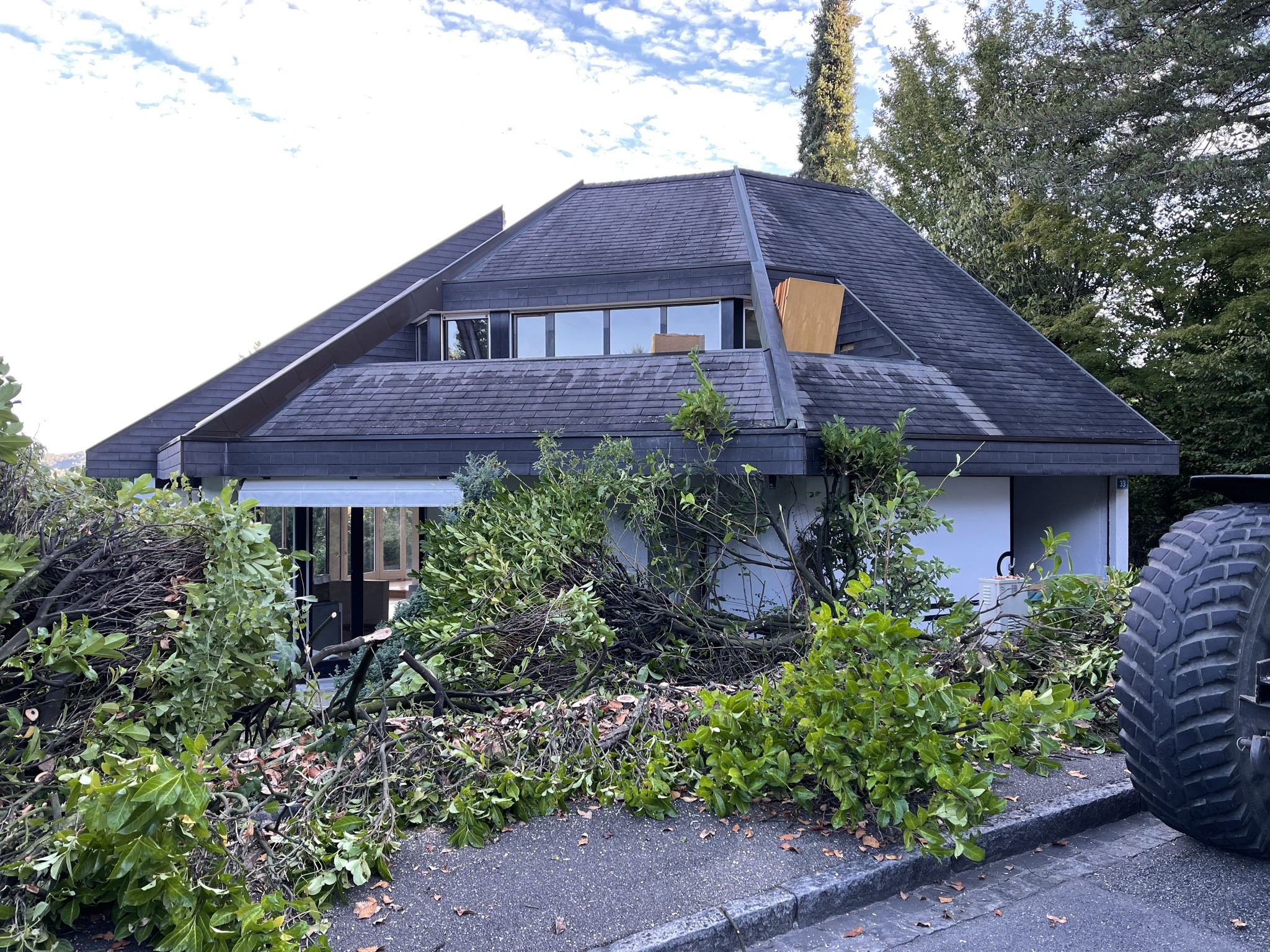 Ulli + Partner Architekten, Totalumbau EFH Riehen mit Aussenpool